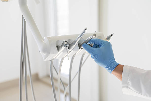 24/7 Emergency Wisdom Tooth Removal experts in Forest Lake, IL